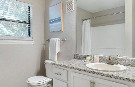 Landing Stylish 2BD Gym Clubhouse - Photo 56