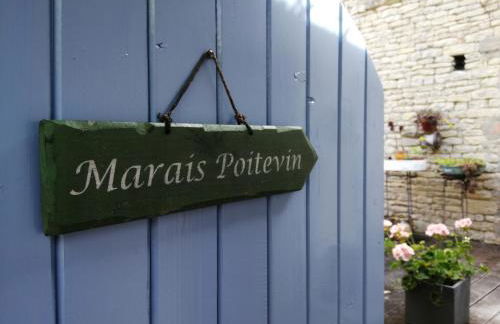 Les Volets Bleus - Foto 6