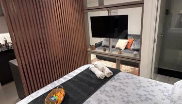 Studio 124 luxuoso, novo, bem equipado com ar condicionado e cozinha completa - Centro Mogi - Foto 5