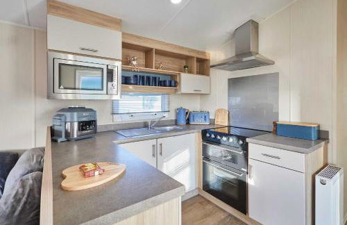 Host and Stay - 421 Wooler Park - Photo 10