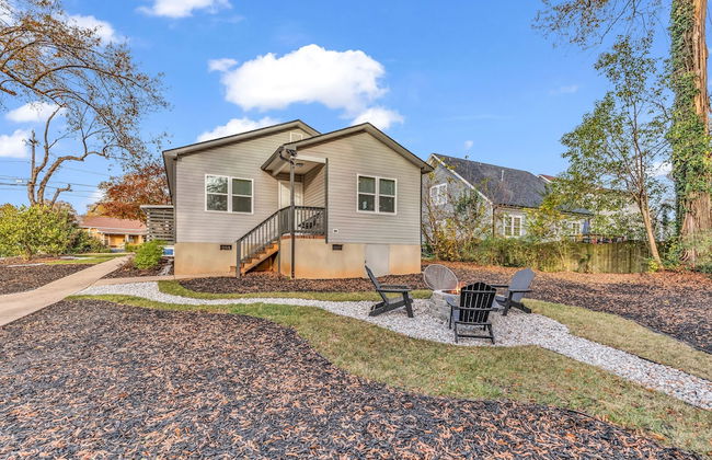 Charlotte Spacious Home - Foto 33