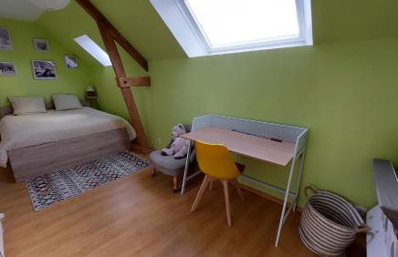 Le So Sweet, maison avec jardin clos, terrasse aménagé, jeux et jouets, baby foot, flipper, table de ping pong, à 1km de la plage d' Omaha beach et près Port en Bessin - Foto 18