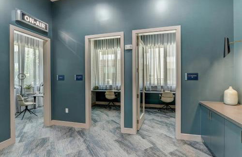 Landing Stunning 1BD Pool Clubhouse - Photo 24