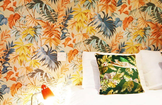 Zen Garden Cottage - Sleeps 2 - Patio & Parking - Foto 25