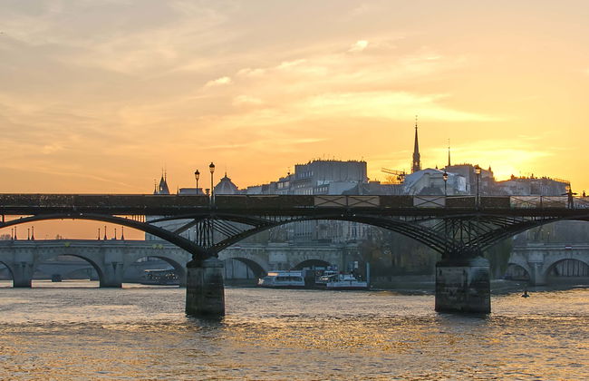 Déjeuner-croisière sur la Seine - Photo 1