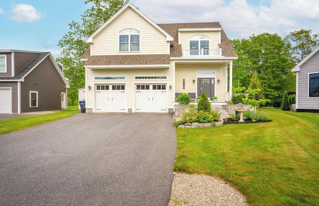 Golf-front Personal Arcade Hot tub Outdoor Kitchen - Photo 60