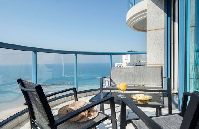 Luxurious 90sqm 2BR Beach Front - Foto 12