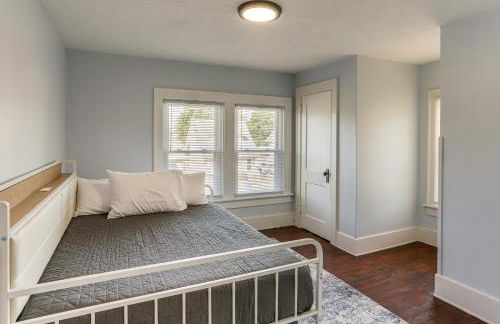 Walk to Port Clinton Lighthouse Home with Deck! - Foto 14