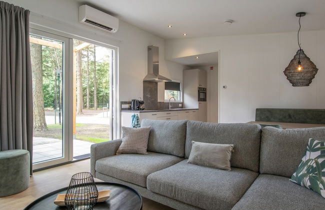 Chalet Near Eindhoven in a Green Oasis - Photo 10