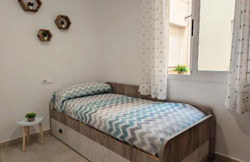 Apartamento Las Palmeras - Con Terraza, barbacoa, aire acondicionado y a 250m de la playa! - Foto 24