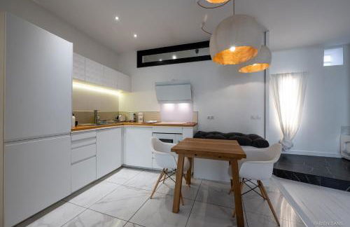 LOFT Clim - Jacuzzi Centre Gare - Parking gratuit - Foto 7