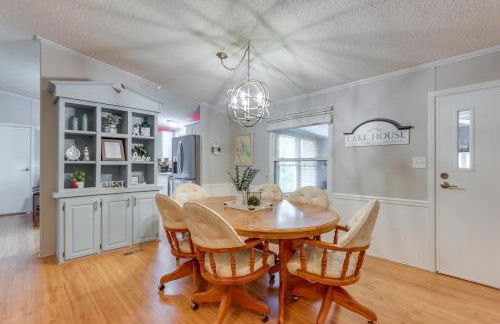 8 Mi to Beach Lake-View Haven in Linn Creek! - Foto 7