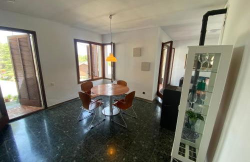 Chalet cerca a la playa con jardín y barbacoa - Foto 3