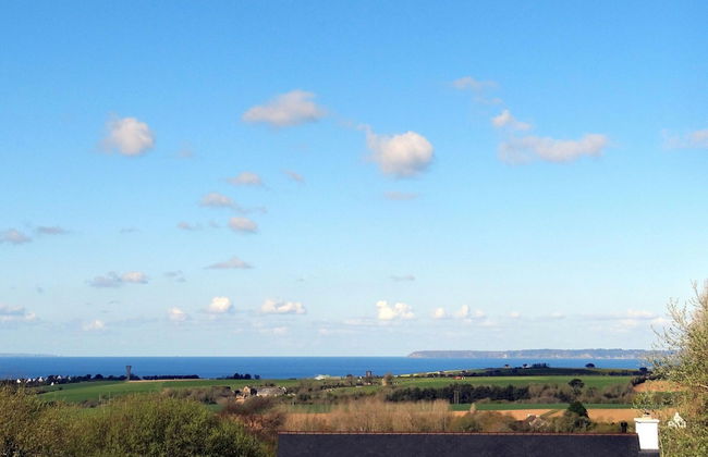 Holiday Home With sea Views, St. Nic - Foto 33