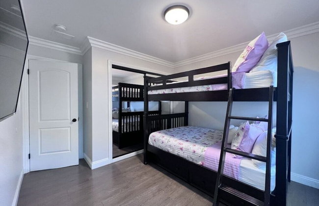 Fabulous 6 Bedroom , 4 Bath Pool W/jacuzzi Home - Foto 13
