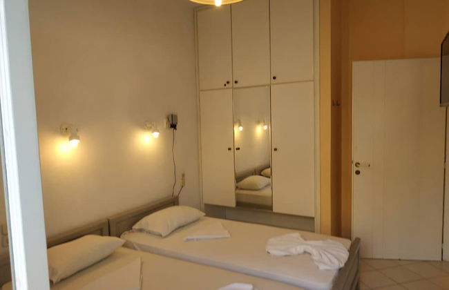 Small Apartment For 3 Pers 70meters From The Beach - Photo 6
