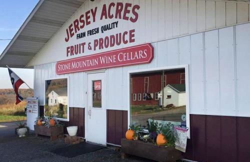 ‘Scenic Escapes’ Romantic Pine Grove Getaway! - Foto 49