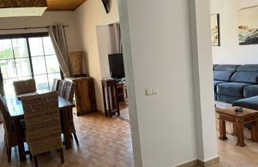 Casa Piedra, Luxury Family Front Line Golf, Hot Tub,Pool Table, 8 pers, Caleta de Fuste - Foto 18