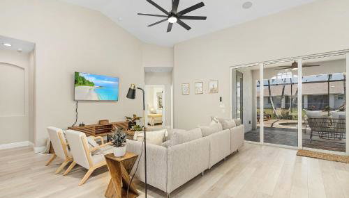 Villa w/ private heated saltwater pool, 4 BR, 7 beds - Foto 3
