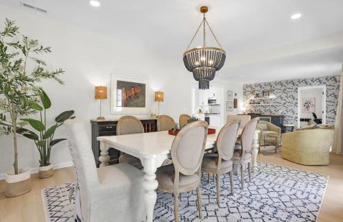 NEW! The White House, with 2 King Ensuites close to Parris Island and Downtown - Foto 6