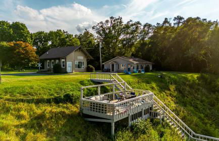 Cozy Lakefront Cottage - Foto 26