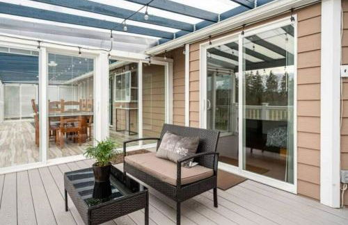 Shiny Rambler House with Spacious Solarium. - Foto 49