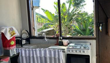 Casa Privativa em Arraial d'Ajuda - 1 Quarto com 2 camas, Cozinha e Banheiro - 10 Minutos do Centro - Sem Estacionamento - Foto 4