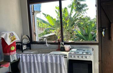 Casa Privativa em Arraial d'Ajuda - 1 Quarto com 2 camas, Cozinha e Banheiro - 10 Minutos do Centro - Sem Estacionamento - Foto 4