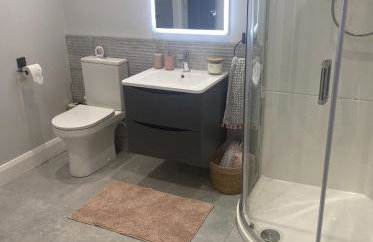 Modern 3-bed Apartment in Magherafelt Sleeps 8 - Foto 13