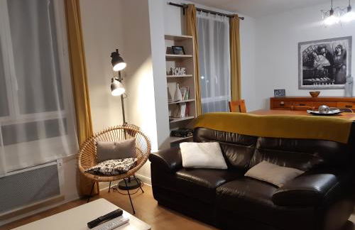 Chalet du Doumet - Appart LUZ centre - parking et garage individuel ferme - draps et serviettes inclus - Foto 9