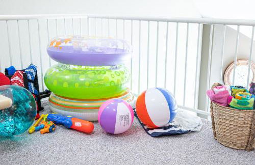 Amazing Lake Views with Pool, Loft, & Balcony - Foto 31