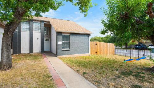 Spacious Family Home in Round Rock w Private Yard - Foto 5