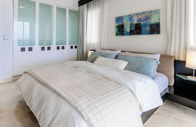 Watermark Luxury Oceanfront All Suite Hotel - Foto 9