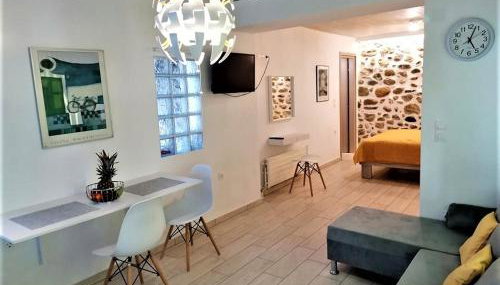 The Little Gem Under The Rocks 2 - Foto 2