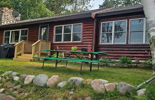 Butler's Bay Cottage - Photo 22