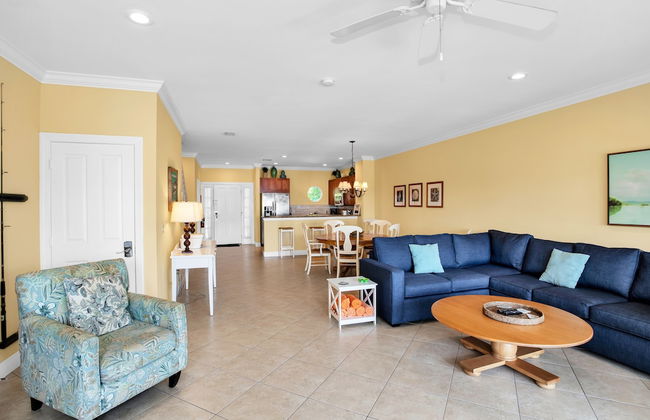 Waterfront Luxury Villa With Sunset Views And Boat Slip 3 Bedroom Townhouse by RedAwning - Photo 10