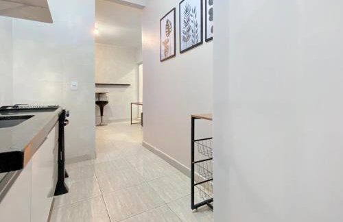 Econômico Plaza Shopping 1 Quarto Central - Foto 7