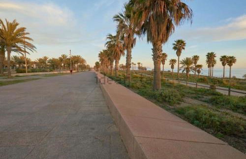 Piso familiar en El Toyo - Foto 31