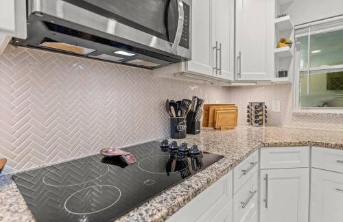 Luxury Ranch Master King Bed with heated Salted Pool - Foto 12