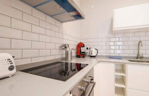 Increíble nuevo 3BD 2BTH - Centro de la ciudad - Foto 13