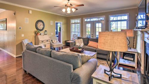 Lake Keowee Escape with Dock, Deck and Lake Access! - Foto 4