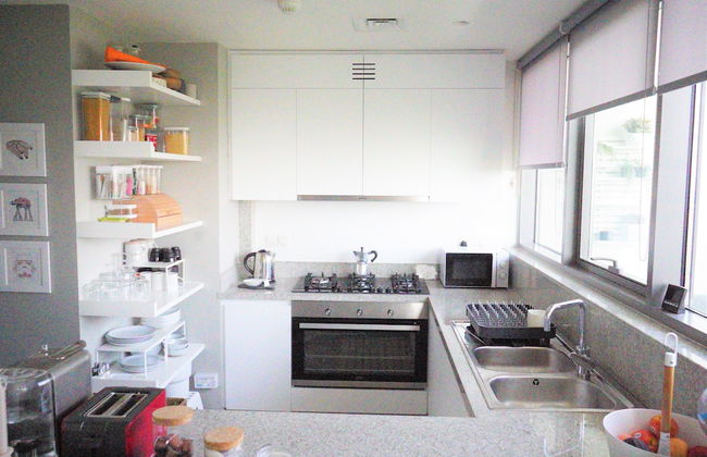 Luxurious Dubai Hills with balcony park view - Photo 10