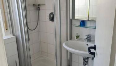 Gemütliches Gästehaus in ruhiger Waldlage - Foto 5, Shower