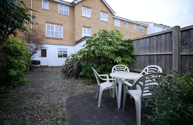 The Guildford Getaway - 3bdr With Garden - Foto 8