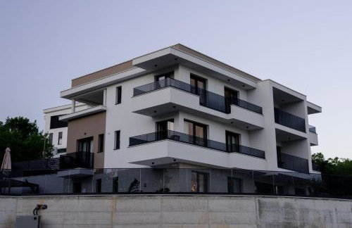 Villa Isabel - Luxury Apartments with Heated Pool & Sea View - Foto 71