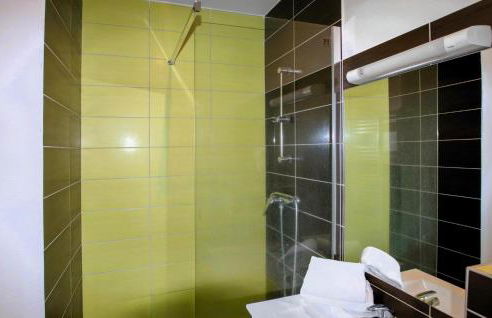 Awesome Home In Privas With Sauna - Foto 27