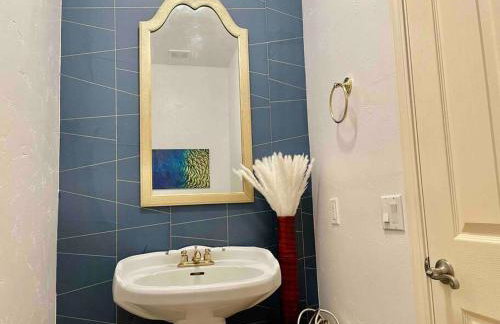 Peacock Suite Hot Tub Sleeps up to 4 Bbq - Foto 9