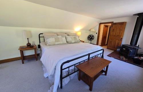 The Cardinal Lodge- A Riverside Retreat - Foto 14