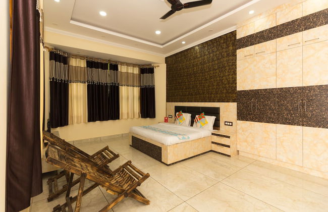 OYO 16593 Home Luxury 3BHK Galaxy Villa Andrar - Foto 9