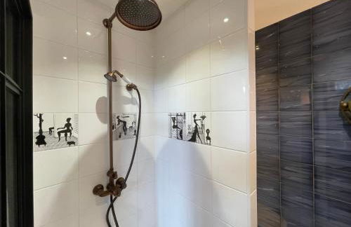 La Demoiselle de Bohardy - Photo 20